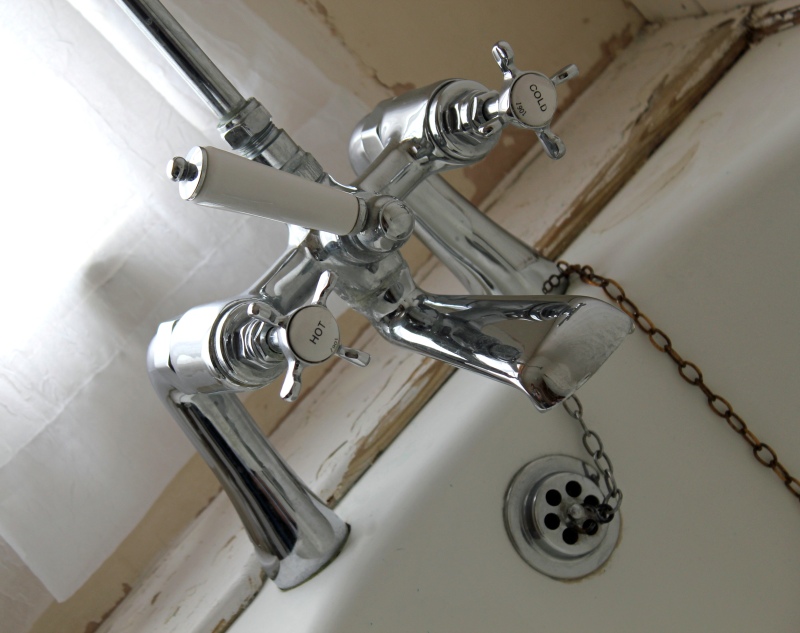Shower Installation Bow, Bromley-by-Bow, E3
